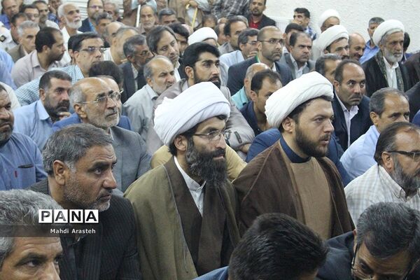 دیدار نماینده ولی فقیه و امام جمعه شهرستان بیرجند با کاروان حرم بارگاه رضوی