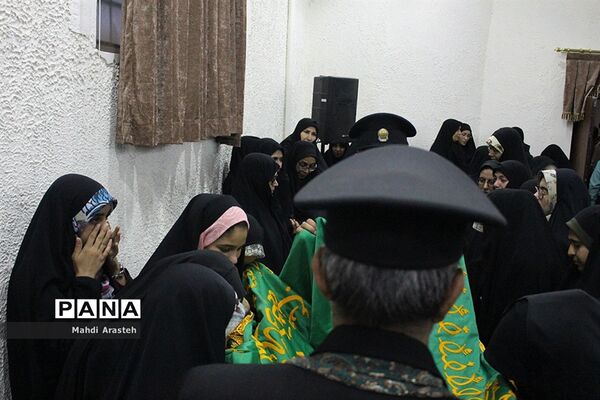 دیدار نماینده ولی فقیه و امام جمعه شهرستان بیرجند با کاروان حرم بارگاه رضوی