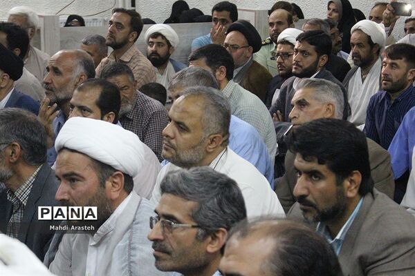 دیدار نماینده ولی فقیه و امام جمعه شهرستان بیرجند با کاروان حرم بارگاه رضوی