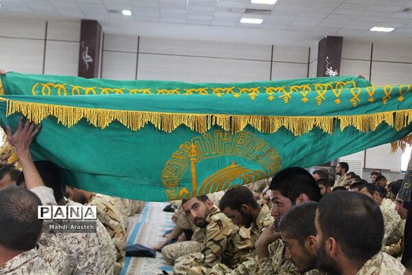 حضور کاروان زیرسایه خورشید حرم بارگاه رضوی در پادگان 04 امام رضا (ع) ارتش بیرجند