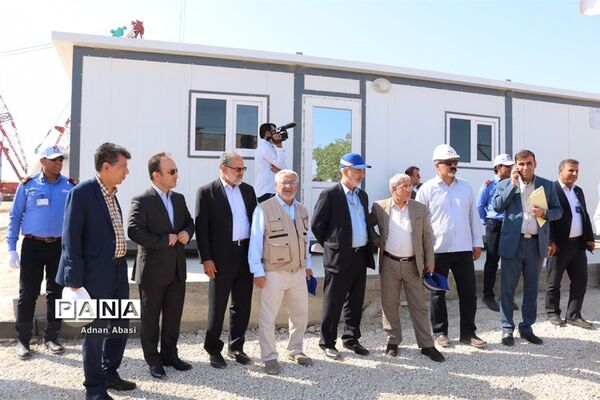 بازدید اسحاق جهانگیری از پالایشگاه های شهرستان مُهر
