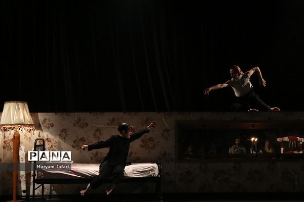 نمایش «سیزیف»