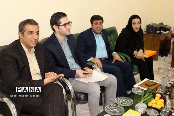 بازدید  کارشناسان اداره کل آموزش و پرورش  و سازمان دانش آموزی استان بوشهراز پایگاه های اوقات فراغت تابستانی دانش آموزان  منطقه سعدآباد