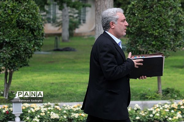 حاشیه جلسه هیأت دولت