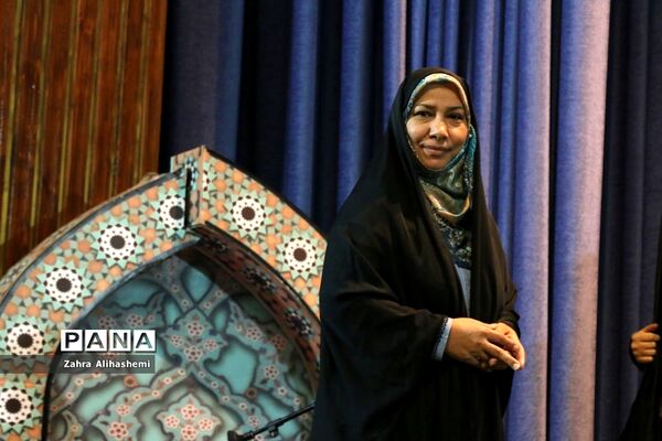 مراسم اختتامیه و تجلیل از برگزیدگان سی و هفتمین دوره مسابقات قرآن، عترت و نماز دانش‌آموزان شهر تهران