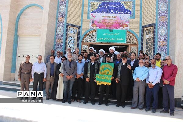 موعدعاشقان امام هشتم واستقبال باشکوه مردم در ششمین روز از دهه کرامت