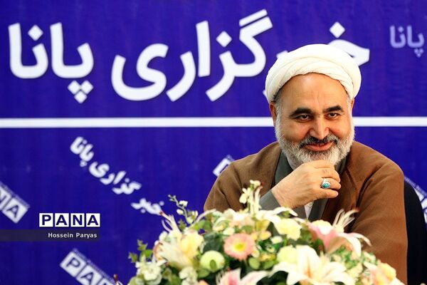 حضور معاون حقوقی و امور مجلس آموزش و پرورش در خبرگزاری پانا