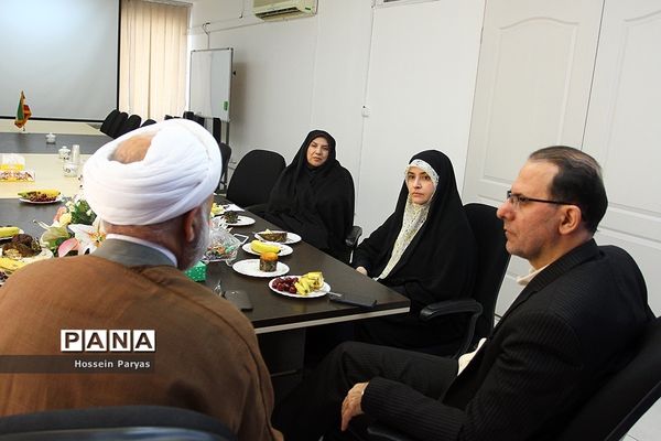 حضور معاون حقوقی و امور مجلس آموزش و پرورش در خبرگزاری پانا