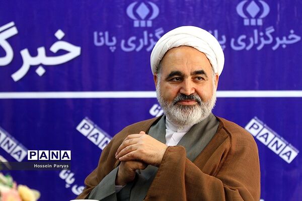 حضور معاون حقوقی و امور مجلس آموزش و پرورش در خبرگزاری پانا