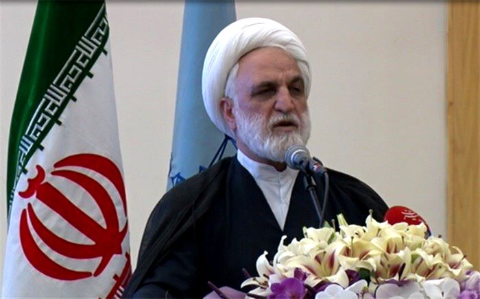 محسنی اژه‌ای : راه برون رفت از مشکلات اقتصادی و مقابله با تحریم‌های دشمنان، تحقق اقتصاد مقاومتی است