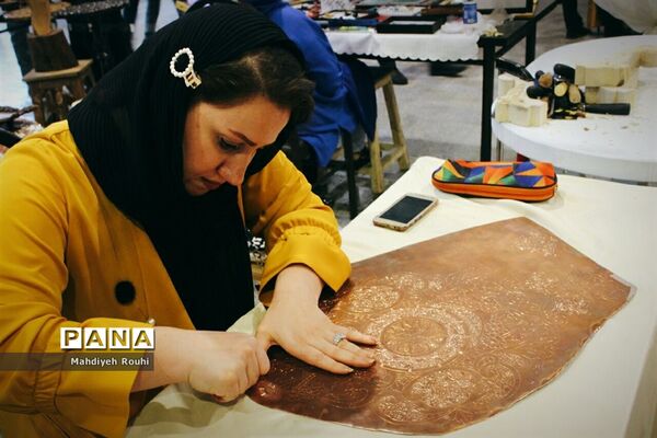 نهمین نمایشگاه ملی صنایع‌دستی و نخستین نمایشگاه گردشگری تبریز
