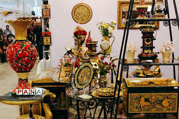 نهمین نمایشگاه ملی صنایع‌دستی و نخستین نمایشگاه گردشگری تبریز