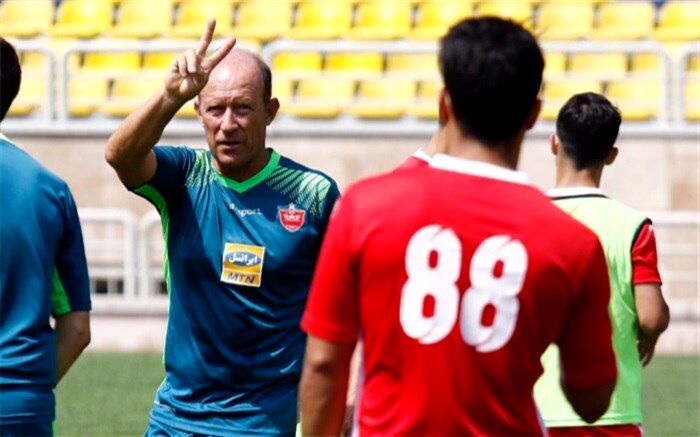 واکنش باشگاه پرسپولیس به لیست مازاد کالدرون