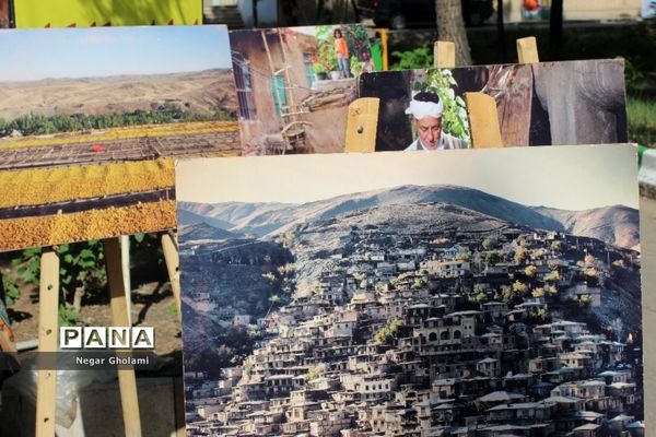 غرفه‌های دست سازه‌های جشنواره نوجوان خوارزمی استان خراسان رضوی