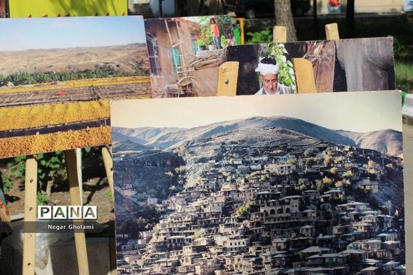غرفه‌های دست سازه‌های جشنواره نوجوان خوارزمی استان خراسان رضوی
