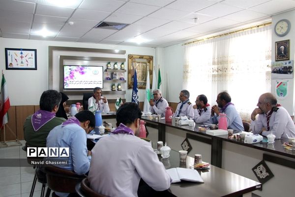 نشست هم اندیشی روسای سازمان‌های دانش‌آموزی شهرستان‌ها و مناطق خراسان جنوبی