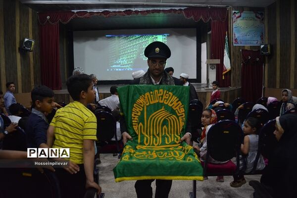 جشن دهه کرامت و حضور دومین گروه کاروان خدام رضوی در شهرستان سرایان استان خراسان جنوبی