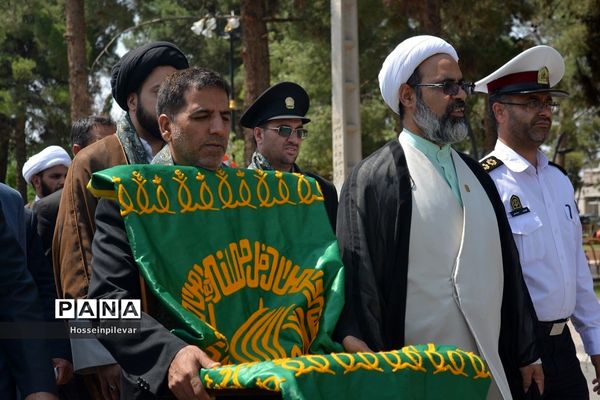 جشن دهه کرامت و حضور دومین گروه کاروان خدام رضوی در شهرستان سرایان استان خراسان جنوبی