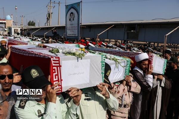 بازگشت پیکر پاک 44تن از شهدای جنگ تحمیلی از مرز شلمچه به میهن