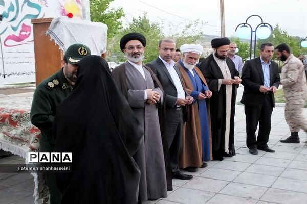 تجمع بزرگ مردمی حافظان حریم خانواده در شهرستان فیروزکوه