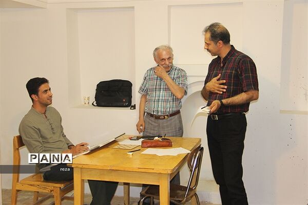 برگزاری اولین دوره آزمون فوق ممتاز خوشنویسی در شهرکرد