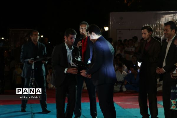 جشنواره همگانی جودو و گردهمایی جودوکاران فارس در شیراز