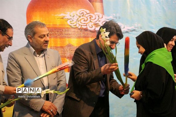 آغاز چهاردهمین دوره اردوی زیارتی دانش‌آموزان دختر زیارت‌اولی سراسر کشور در مشهد مقدس