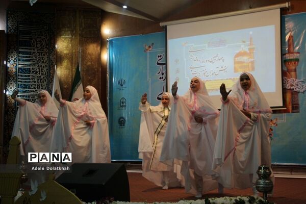 آغاز چهاردهمین دوره اردوی زیارتی دانش‌آموزان دختر زیارت‌اولی سراسر کشور در مشهد مقدس