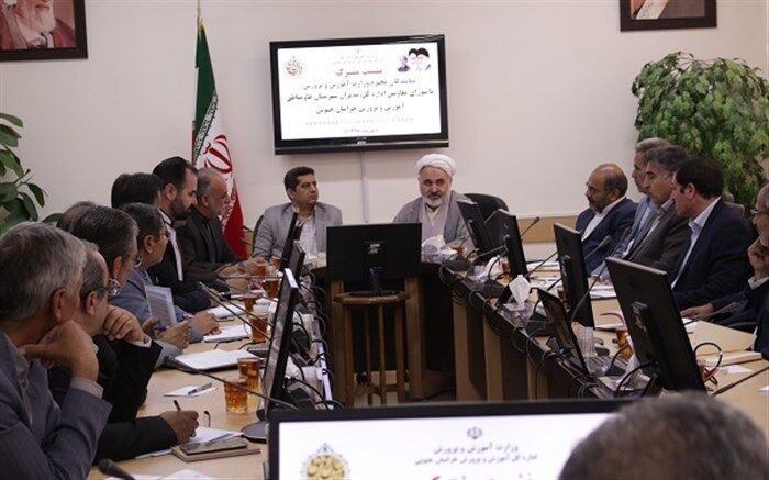 معاون حقوقی وزیر آموزش و پرورش: باید تلاش کرد تا آموزش و پرورش اولویت اول نظام باشد