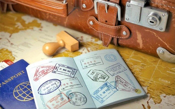 عبور بدون مهر= چالش اقامت