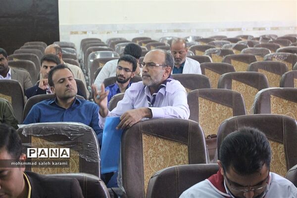 نشست تخصصی مجامع اعضا و مربیان سازمان دانش آموزی استان کرمان