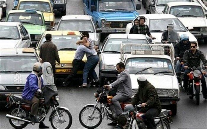 تاب‌آوری ایرانیان در مرز هشدار