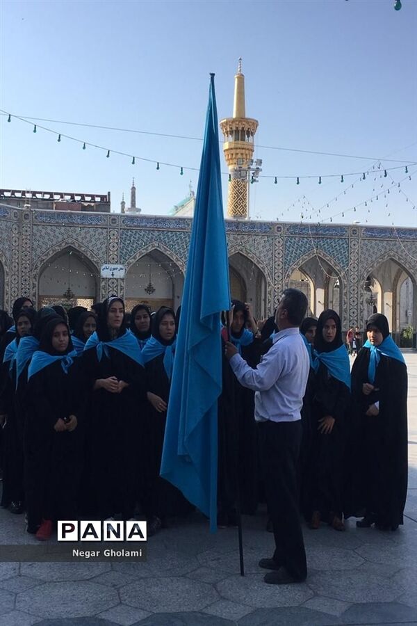 چهاردهمین دوره اردوی زیارتی دانش‌آموزان دختر زیارت‌ اولی سراسر کشور در مشهد مقدس