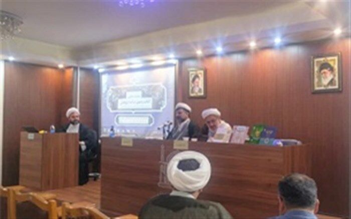 کارنامه نشر آستان رضوی در قم نقد و بررسی شد