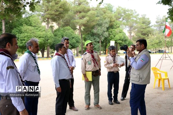 ایستگاه‌های مهارت‌های آموزشی در اولین روز از اردوی استانی پیشتازان فارس