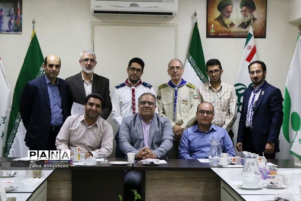 جلسه مربیان متخصص پیشتاز اردوی ملی دانش‌آموزی