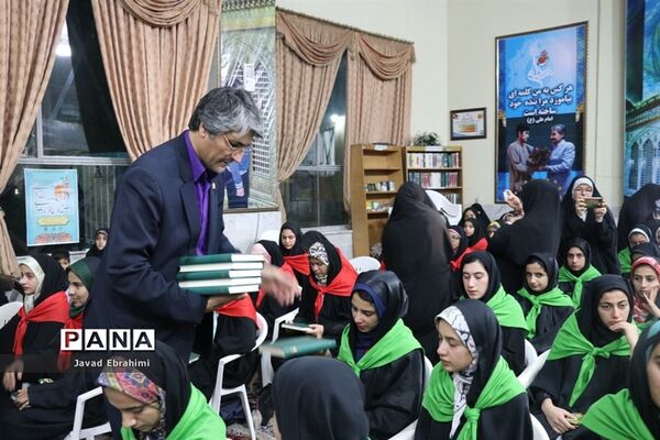 پایان اولین مرحله از چهاردهمین دوره اردوی دانش‌آموزان دختر زیارت اولی سراسر کشور در مشهد