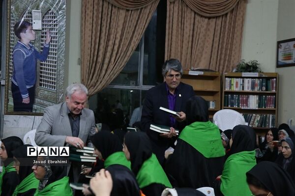 پایان اولین مرحله از چهاردهمین دوره اردوی دانش‌آموزان دختر زیارت اولی سراسر کشور در مشهد