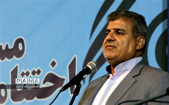 فولادوند: المپیادهای درون مدرسه ای تحرک و جوشش را به مدارس بازگرداند