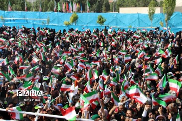 استقبال مردم خراسان شمالی از رئیس جمهوری