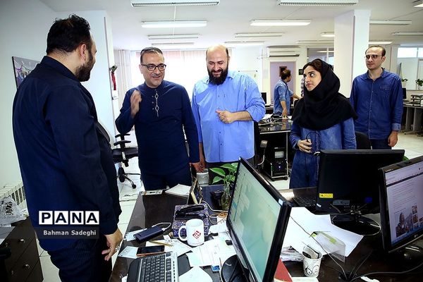بازدید رئیس مرکز روابط عمومی وزارت ارتباطات از خبرگزاری پانا