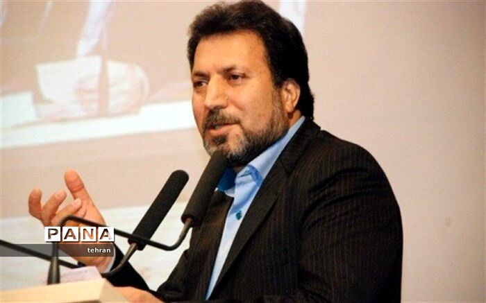 کمره ای: برنامه درسی جوهره اصلی نظام آموزشی است