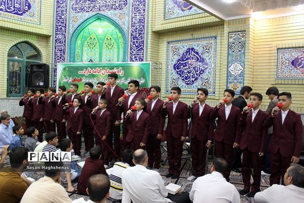 کرسی تلاوت قرآن کریم در اسلامشهر