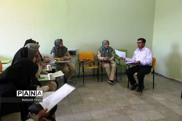 جشنواره استانی مهارت‌های تشکیلاتی  پیشتازان دخترسازمان دانش‌آموزی آذربایجان غربی در ارومیه