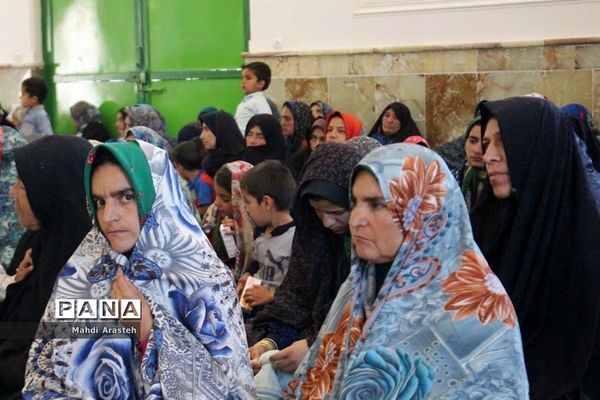 کاروان زیرسایه خورشید خراسان جنوبی در آخرین روز سفرخود به شهرستان سربیشه رسید