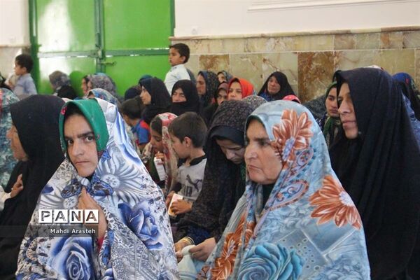کاروان زیرسایه خورشید خراسان جنوبی در آخرین روز سفرخود به شهرستان سربیشه رسید