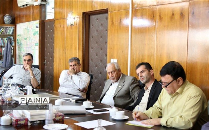 هم اندیشی خیرین مدرسه ساز برای ارتقای امر خیر درتهران