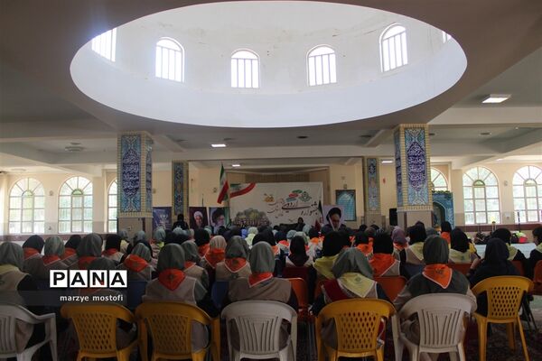 برگزاری نخستین روز از اردو استانی دانش آموزان پیشتاز دختر فارس