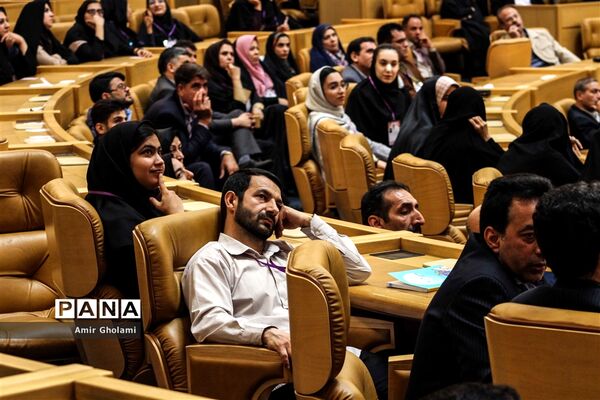 نوزدهمین کنگره ملی پرسش مهر ریاست جمهوری  ۲