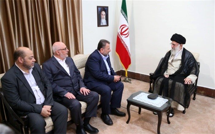 دیدار نایب رئیس دفتر سیاسی حماس وهیئت همراه با رهبر انقلاب
